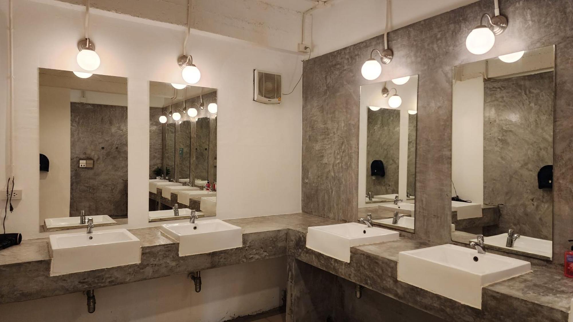 Hostel Irest Ao Nang Zewnętrze zdjęcie